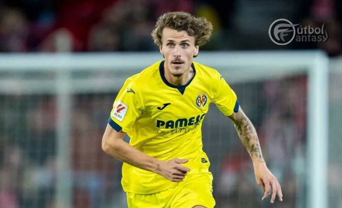 El Espanyol negocia con el Villarreal la cesión de Carlos Romero