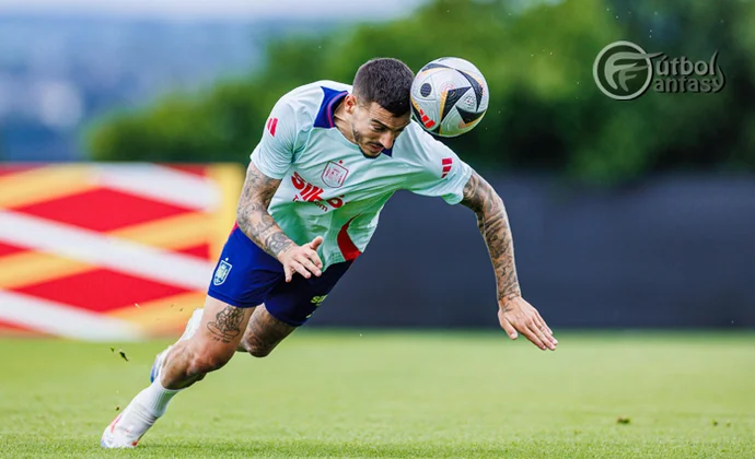 España retoma los entrenamientos pendientes de las pruebas a Pedri