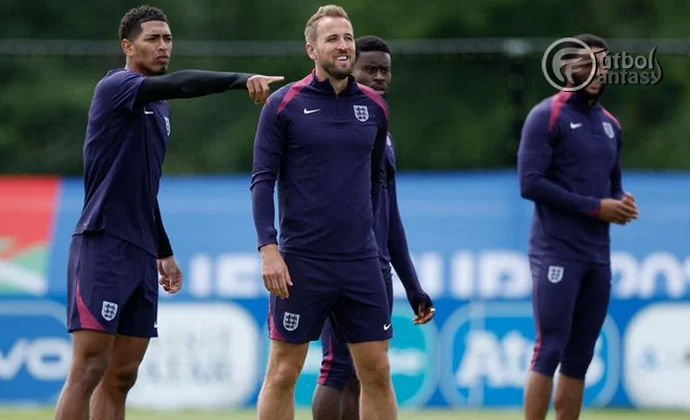 Kane, aparentemente recuperado en el entrenamiento del lunes