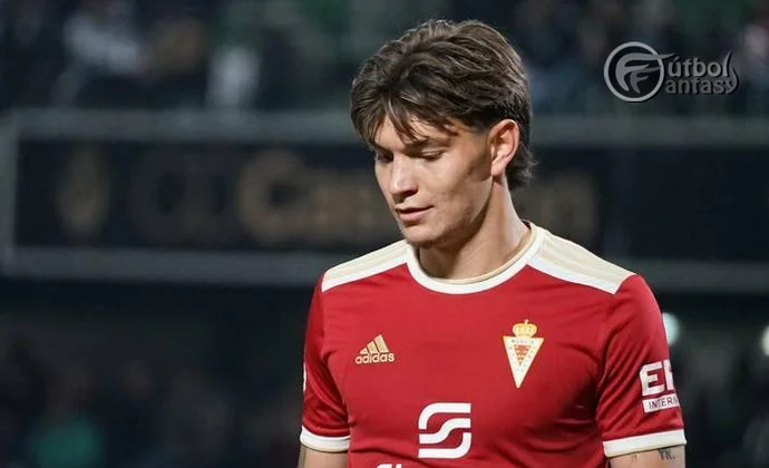 El Villarreal negocia la incorporación de Arnau Solà para reforzar el filial