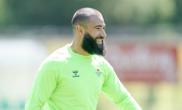 Nueve bajas en la primera sesión del Betis en tierras austriacas