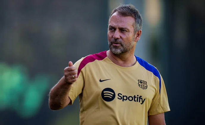 Flick pierde por lesión a un jugador del filial en la sesión de este viernes