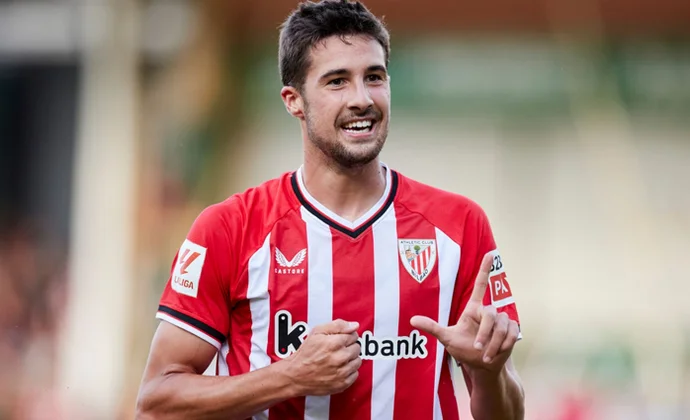 El Athletic quita a Javier Martón de la lista de cedibles y apunta a competir con Guruzeta