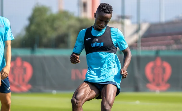 El Leganés se ejercita en Niza sin bajas aparentes y con seis canteranos