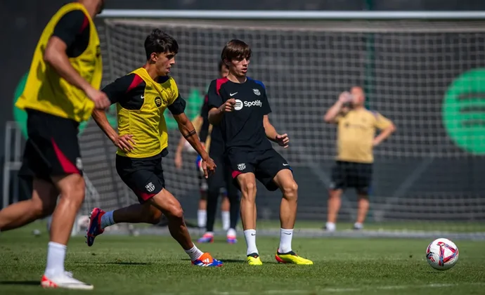 Ansu Fati hace parte de la sesión al margen este viernes