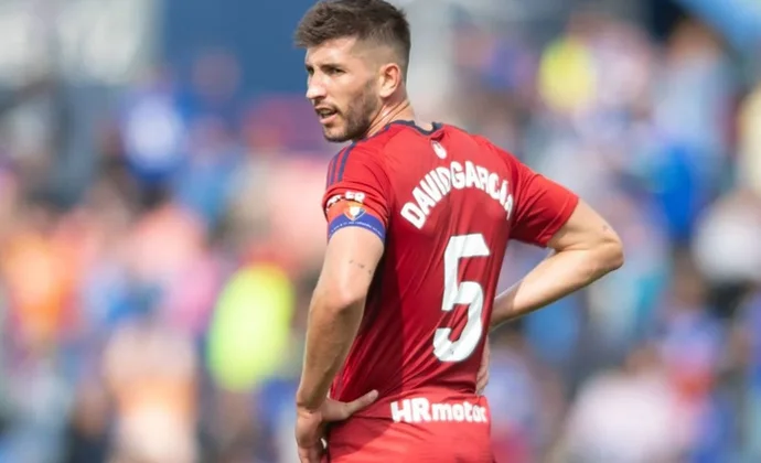 Osasuna rechaza la oferta del Al Shabab por David García y pide la cláusula