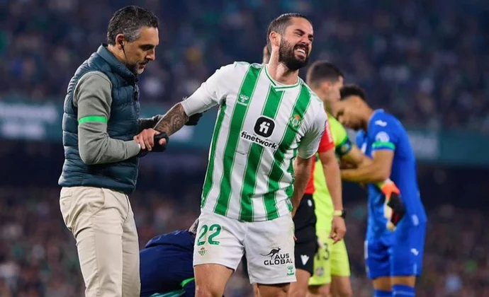 Isco evoluciona bien de su lesión, pero su titularidad en la jornada 1 se complica