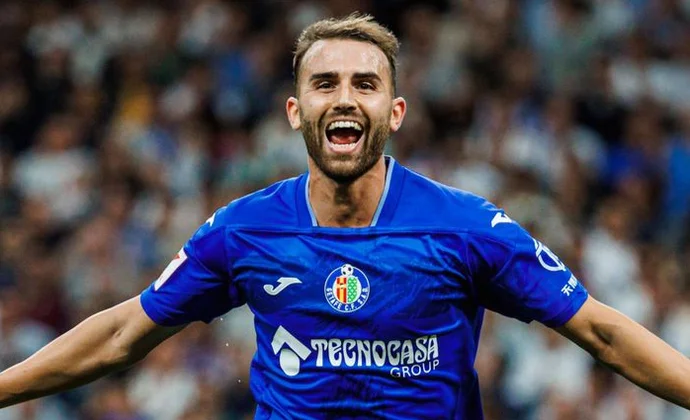 Real Sociedad y Getafe siguen negociando por Mayoral, pero todavía no hay acuerdo