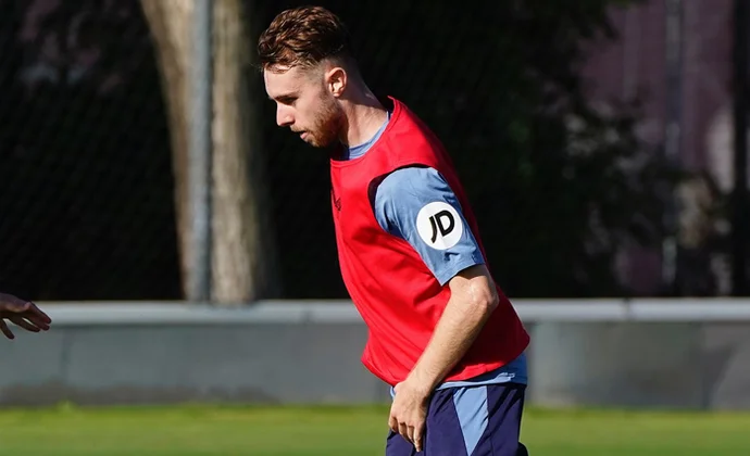 El Sevilla retoma los entrenamientos sin En Nesyri y pendientes del alta de Peque
