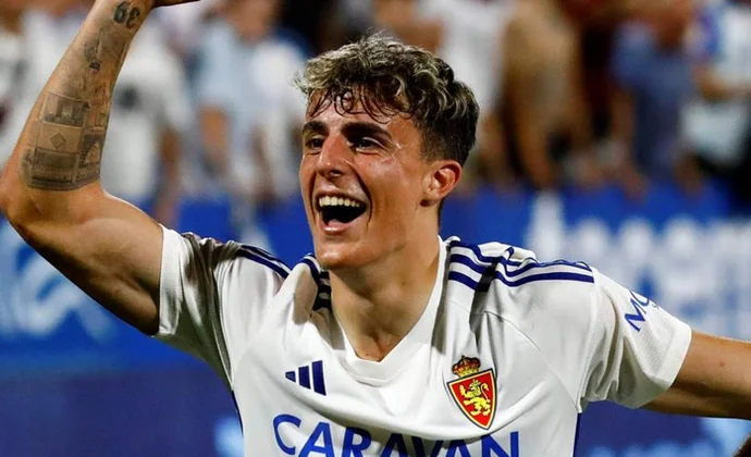 El Real Zaragoza pide al Girona que suba su oferta por Alejandro Francés