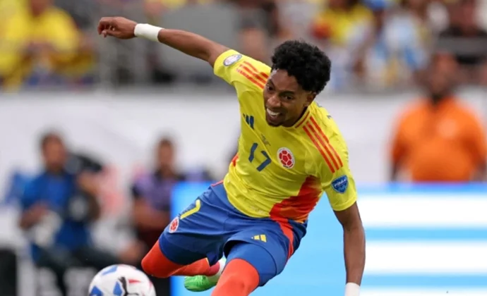 El Mallorca anunciará el fichaje de Mojica en las próximas horas