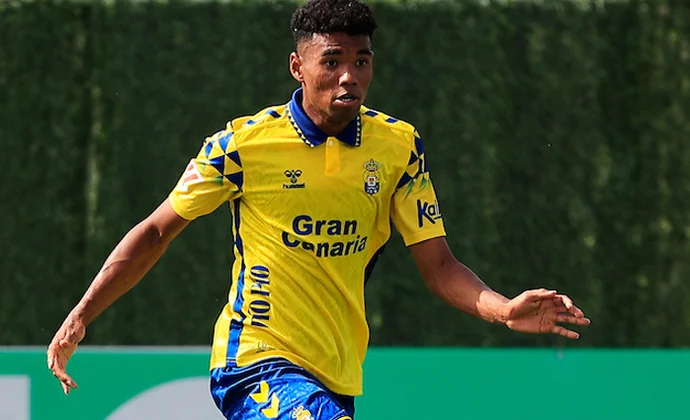 Marvin Park inicia la pretemporada como lateral ante la falta de efectivos en defensa