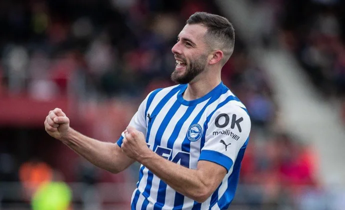 Luis Rioja espera al Valencia y hoy habrá conversaciones