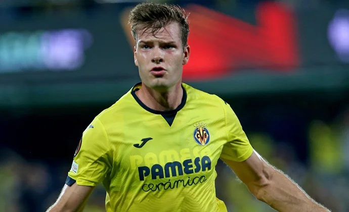 El Villarreal rechaza una oferta de la Roma por Sorloth y se remite a la cláusula