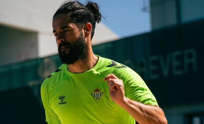 Isco habla de su recuperación y pone su vista en los playoffs de la Conference