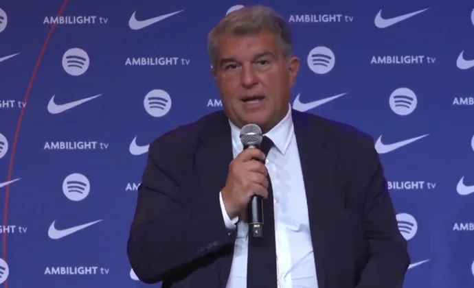 Laporta presenta a Flick y asegura que el club puede afrontar fichajes de magnitud