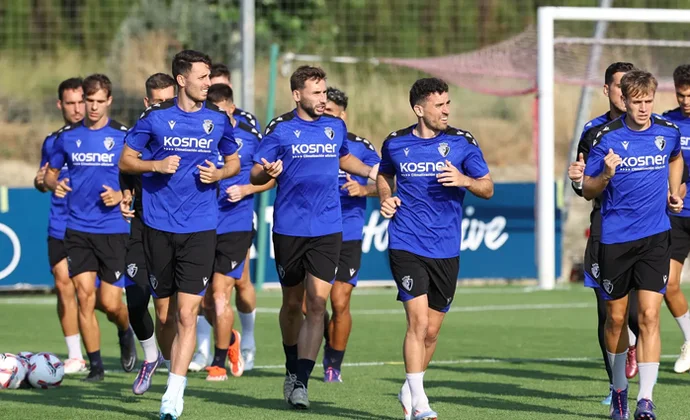 David García vuelve al grupo. Kike Barja y Rubén García hacen una parte