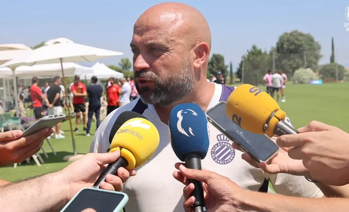 Manolo analizó el primer amistoso y habló de Tejero, Romero, el sistema y el mercado