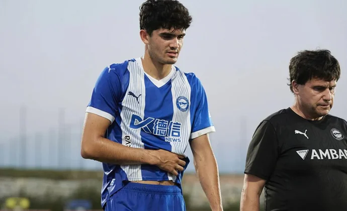 Parte médico oficial de Hugo Novoa y periodo estimado de baja