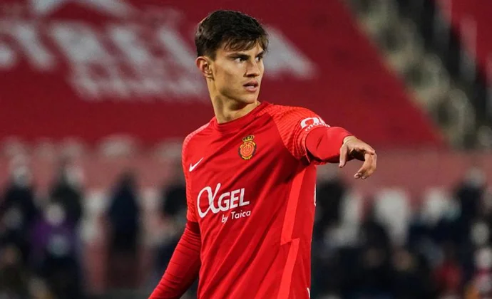 Javi Llabrés sufre una rotura en el aductor y estará fuera varias semanas