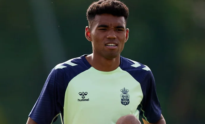 Carrión sigue sin ver a Marvin de extremo y apunta a competencia de Viti Rozada