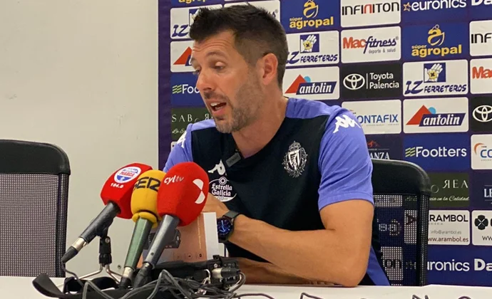 Pezzolano habló de Monchu, Cömert, Meseguer y Amallah tras el amistoso contra el Burgos