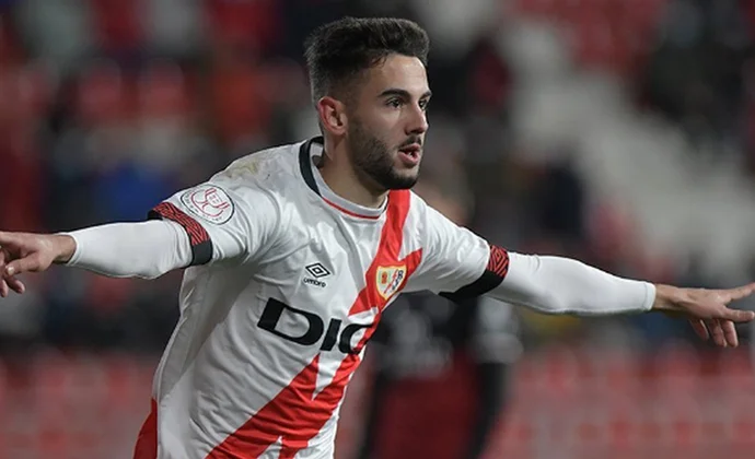 Acuerdo entre Rayo y Racing por el traspaso de Andrés Martín