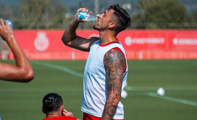 Rajkovic y Giovanni, ausentes en la sesión de este martes