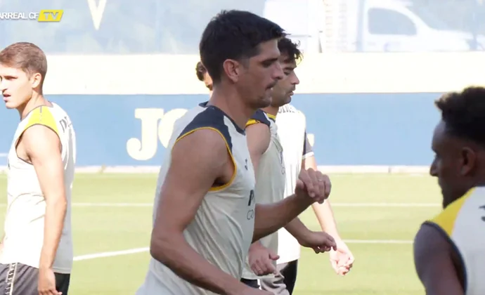 Gerard Moreno completa su segunda sesión con el grupo y empieza su pretemporada. Gueye, Pedraza, Sorloth y Kambwala, al margen