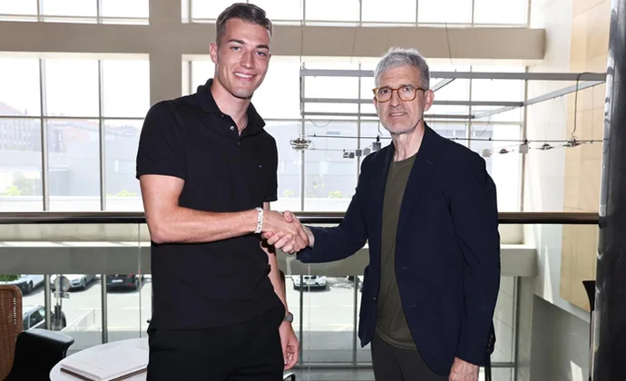 La Real Sociedad hace oficial el fichaje de Sucic con un escueto comunicado