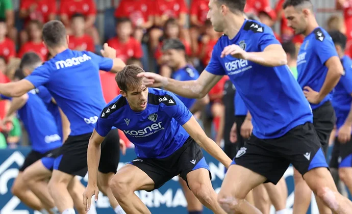 Osasuna termina de preparar el amistoso contra la Real Sociedad con las mismas bajas que ayer