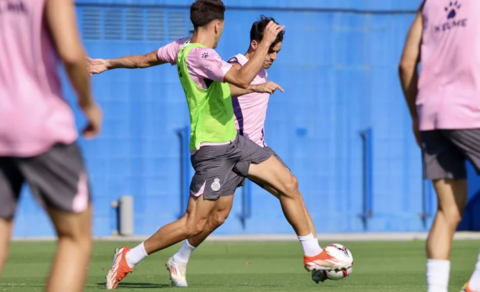 Puado tampoco se ejercita hoy y será baja contra el Toulouse