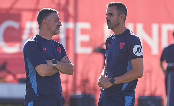 Sesión de sábado sin Kike Salas, lesionado y con parte médico