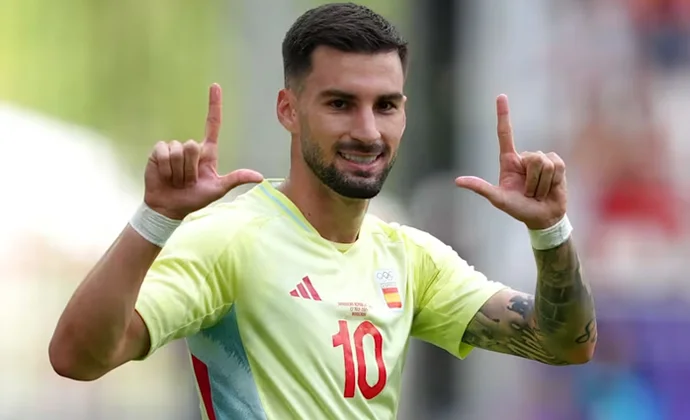 Baena se autodescarta para la jornada 1 y Akhomach tendrá que ser evaluado