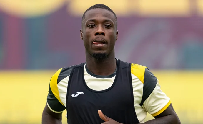 Pépé completa su primera sesión como futbolista del Villarreal