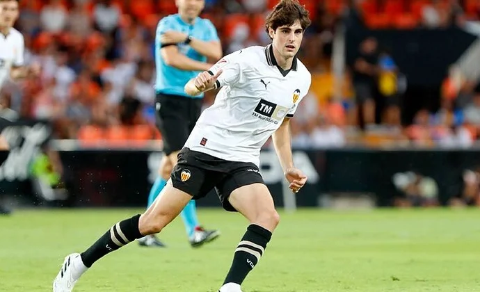 Según Marca, Guerra trabajará al margen hasta que se solucione su futuro