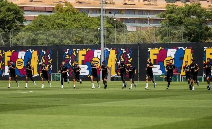 Sesión de recuperación en Barcelona con Héctor Fort y Pablo Torre, pero sin Balde, Ferran y Yamal