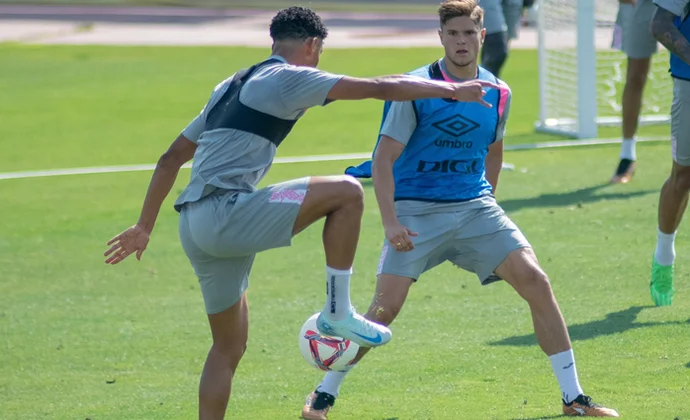 Álvaro García, RDT y Montiel no se ejercitan este miércoles y Valentín vuelve al grupo