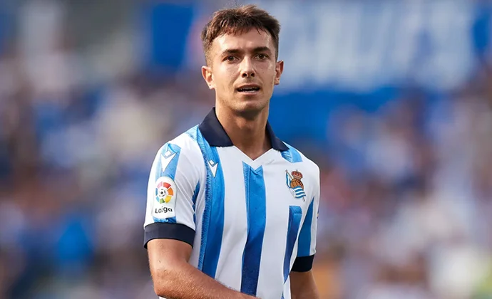 El Liverpool comunica a la Real Sociedad que pagará la cláusula de Zubimendi, que debe tomar la decisión