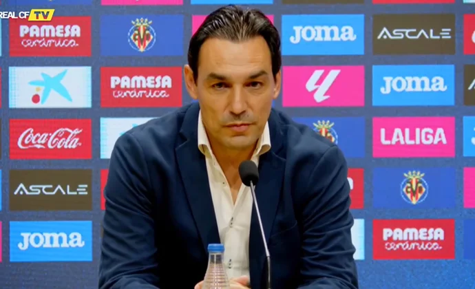 Tena espera tres o cuatro fichajes y habla de Pépé, Trigueros, la lesión de Foyth y el mercado