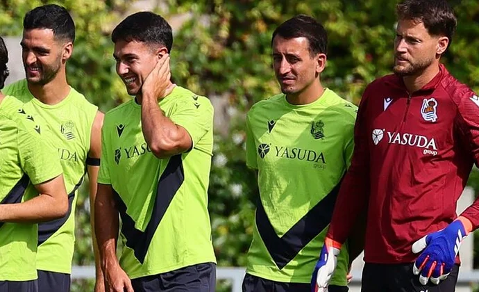 Nueva sesión en Zubieta con Zubimendi, pero sin Zubeldia ni Zakharyan