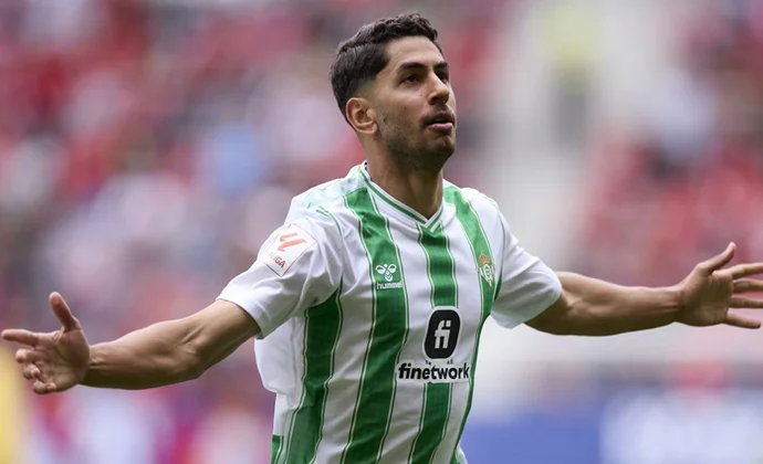 Acuerdo entre Ayoze y el Villarreal, que abonará su cláusula en las próximas horas