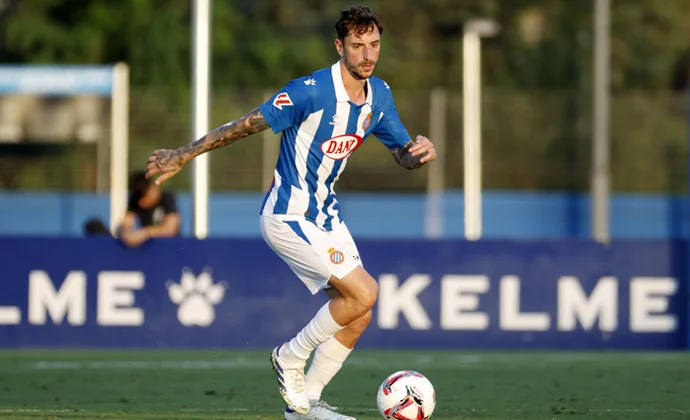 Fernando Calero se retira con molestias del amistoso contra el Heidenheim