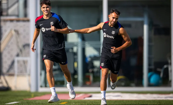 Cubarsí y Eric García, novedades en una sesión sin Vitor Roque ni Julián Araujo