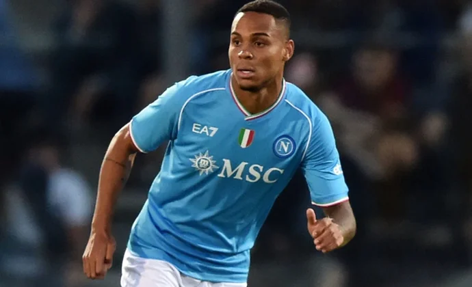 Betis y Napoli negocian la cesión de Natan