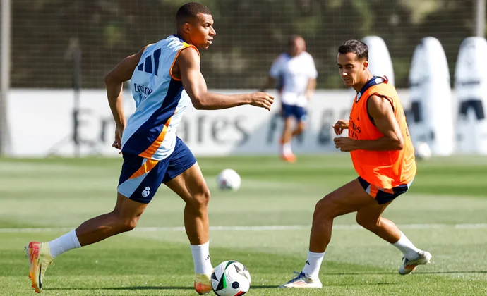 El Real Madrid sube la intensidad y prueba dos onces en un partidillo