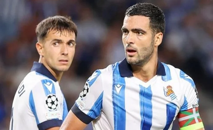 Merino y Zubimendi siguen sin responder a las ofertas de renovación