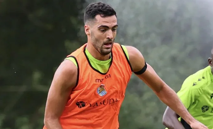 Real Sociedad y Arsenal siguen sin llegar a un acuerdo por Merino