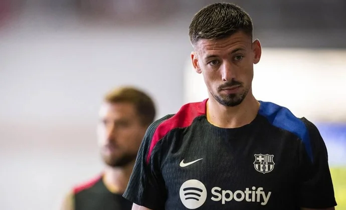 Atlético y Barcelona negocian el fichaje de Lenglet