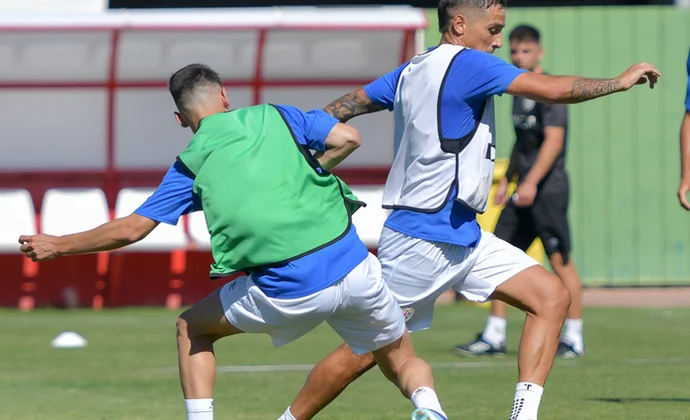 Álvaro García vuelve al grupo y Raúl de Tomás sigue sin entrenar